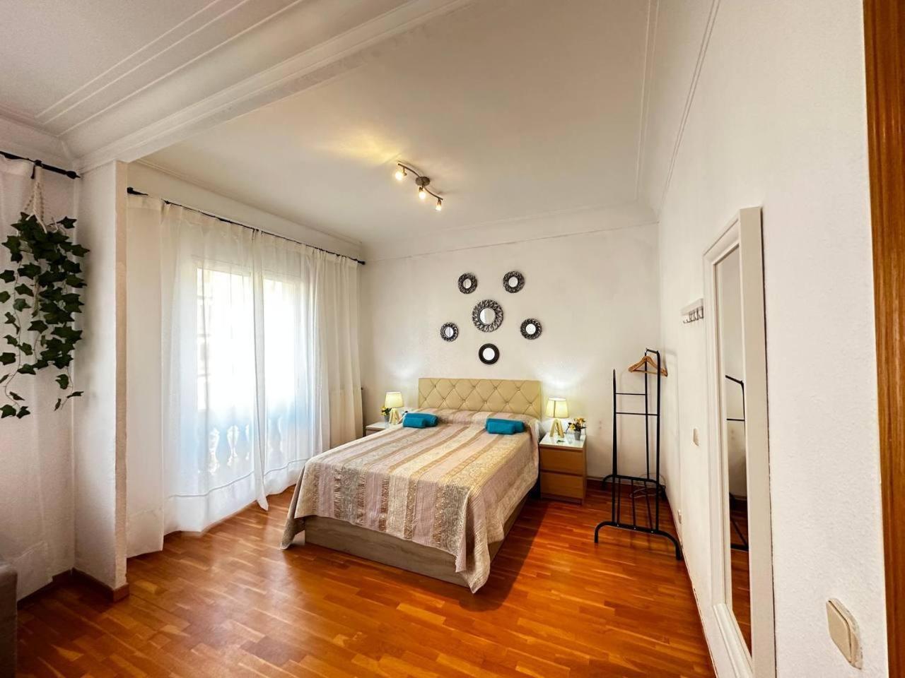 Habitaciones Acogedoras Барселона Екстер'єр фото