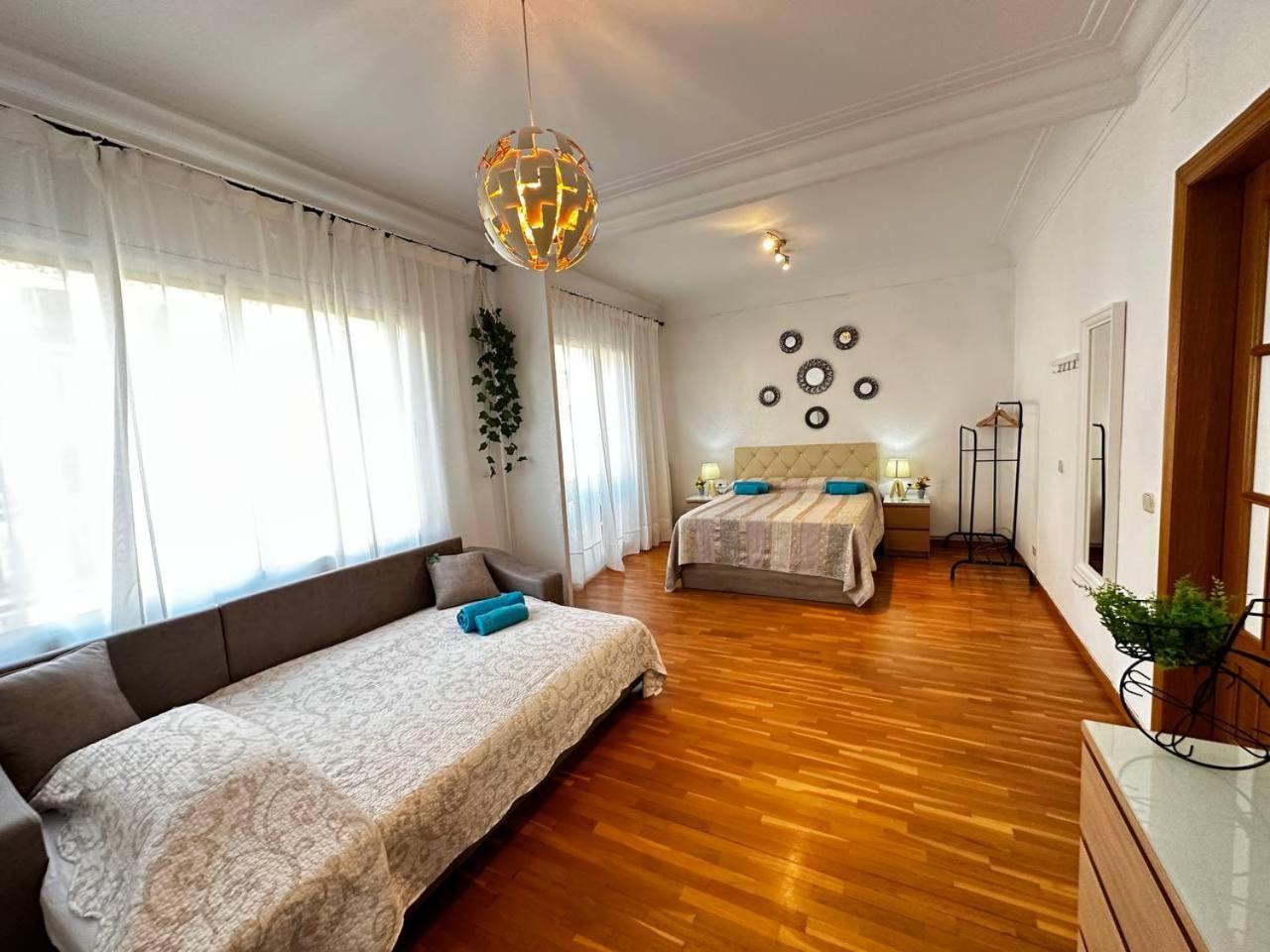 Habitaciones Acogedoras Барселона Екстер'єр фото