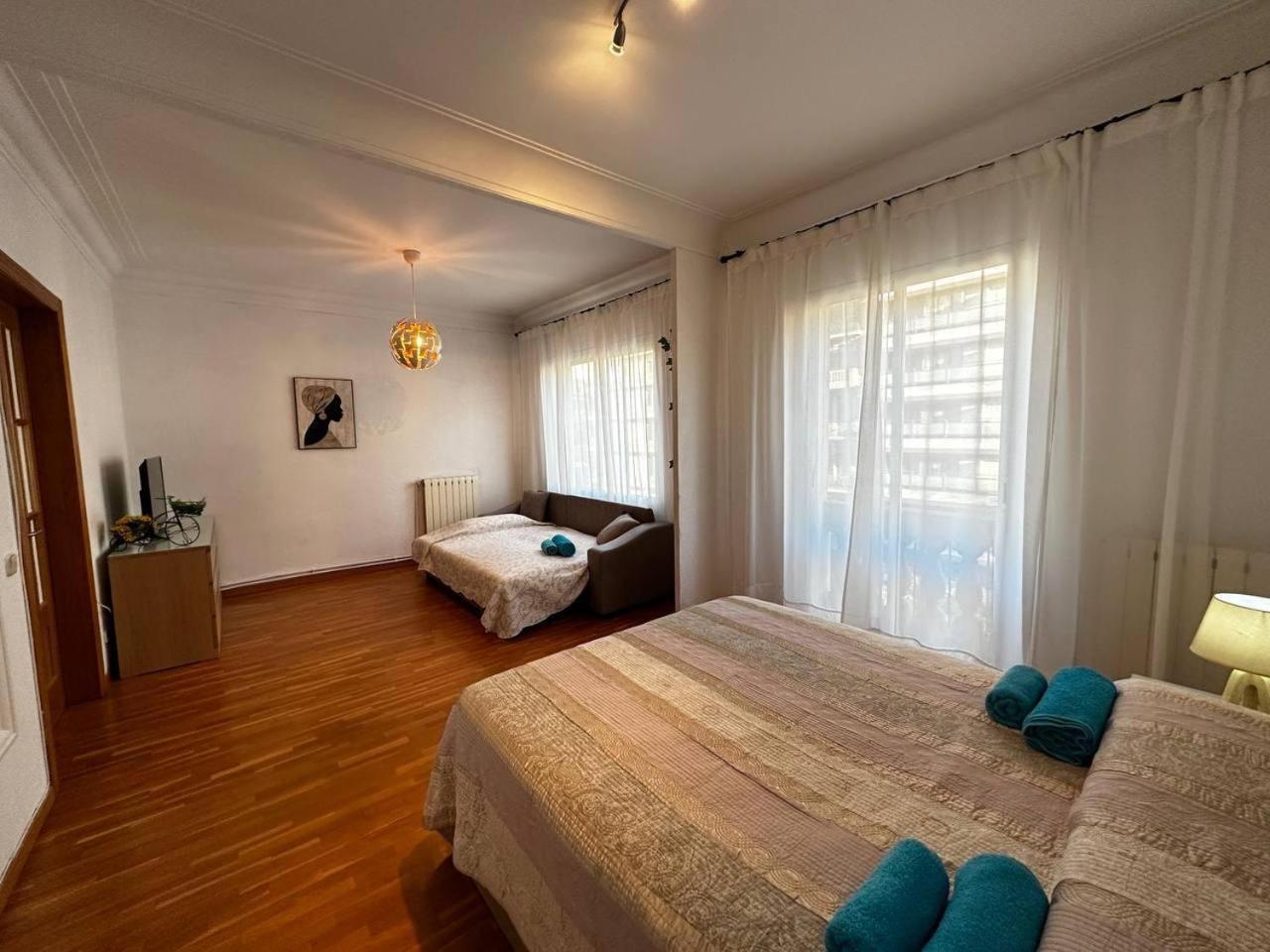 Habitaciones Acogedoras Барселона Екстер'єр фото